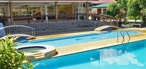 tagbilaran hotel with pool|Tagbilaran Hotels with a Pool .
